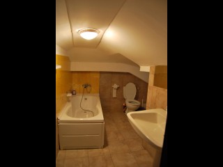Camera dubla cu baie privata